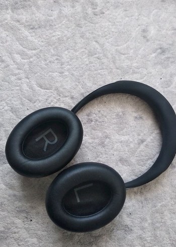 Bose Siyah Kulak Üstü Kulaklık Bluetooth - Görsel 2