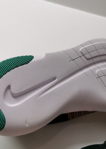 Nike Free Run FlyKnit Kadın Spor Ayakkabı - Görsel 6