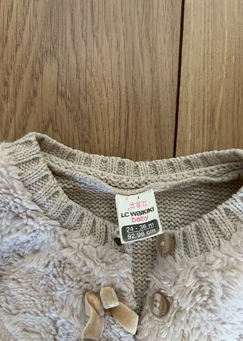 Kız Çocuk Bej Kürklü Kolsuz Yelek - Görsel 2