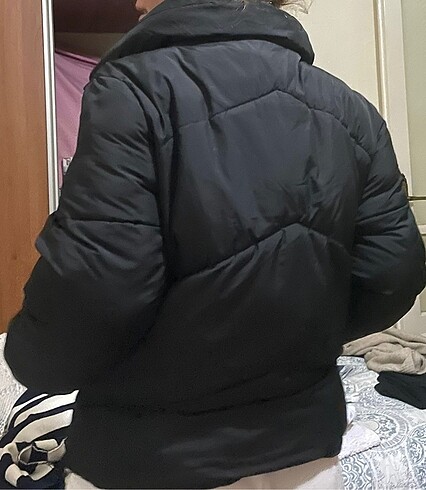 s Beden Siyah şişme mont