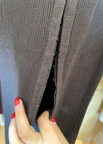s Beden kahverengi Renk ZARA Kahverengi Uzun V Yaka Fermuarlı Elbise