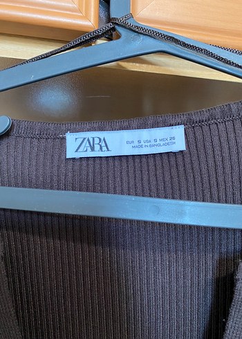 s Beden ZARA Kahverengi Uzun V Yaka Fermuarlı Elbise