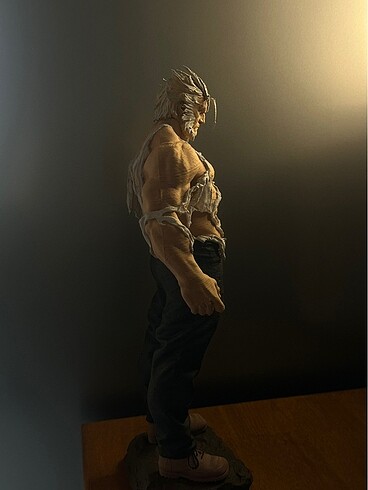Wolverine figür