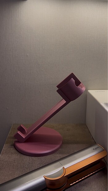 Dyson airstrait