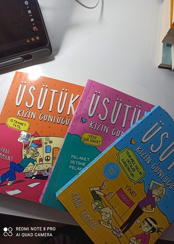 Üşütük Kızın Günlüğü Serisi 1-2-3 Beraber