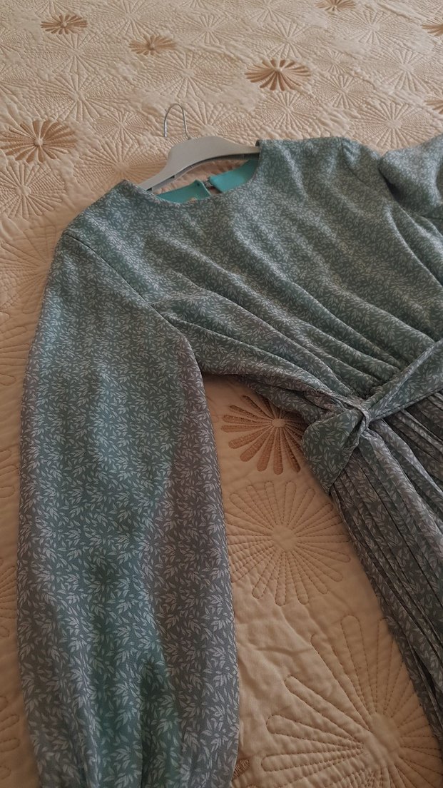 Uzun Pilili Kadın Elbise - Görsel 4