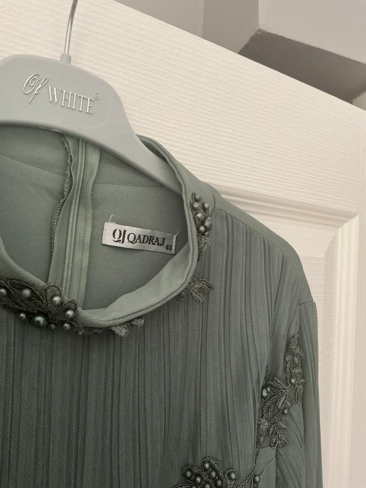 haki-yeşil Uzun Kollu Piliseli Abiye Elbise - Görsel 4