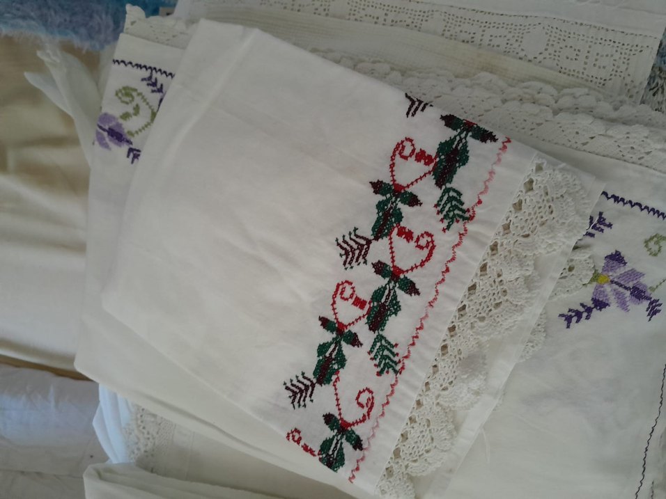 Nakışlı El İş Kanevice Örtü - Görsel 3