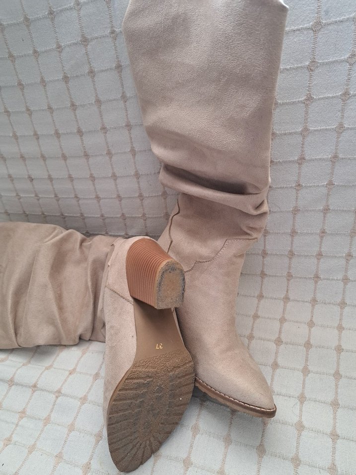 Bej Süet Kadın Diz Boyu Bot - Görsel 2