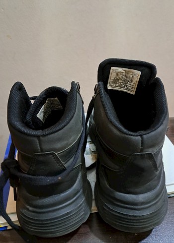 Siyah Kadın Günlük Bot - Görsel 4