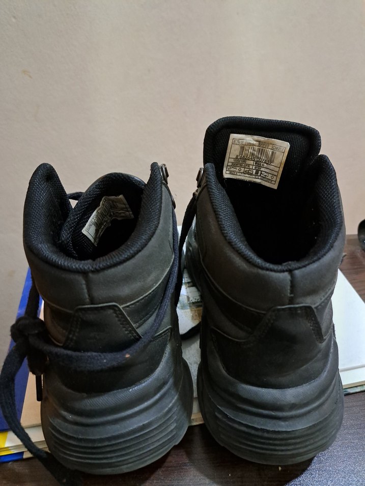 Siyah Kadın Günlük Bot - Görsel 4