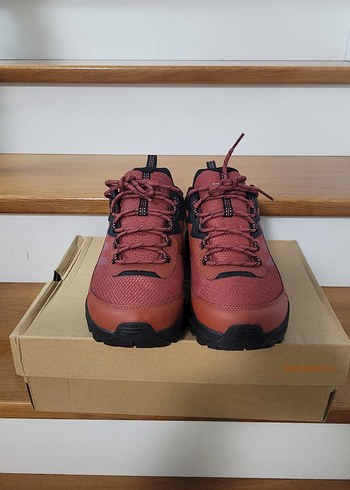 Merrell 44