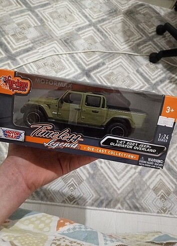1:18 MOTORMAX JEEP