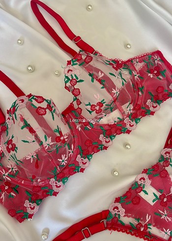 Çiçek Desenli Bralet Takımı - Görsel 3