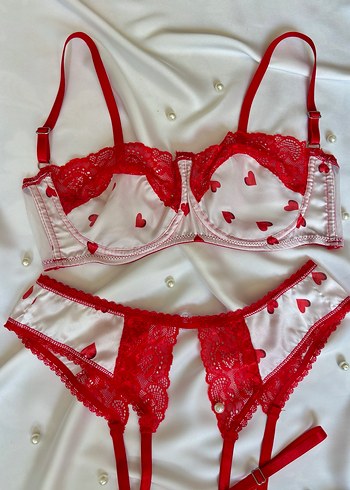 Kırmızı Kalpli Jartiyer Takımı - Görsel 4