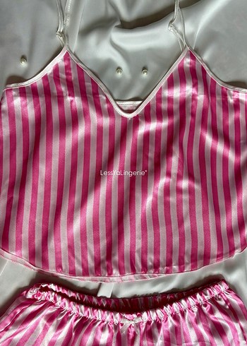 Askılı Saten Şortlu Takım - Görsel 3