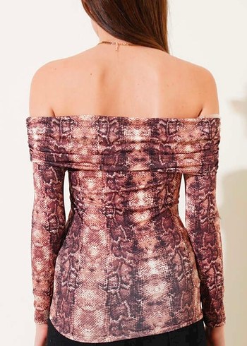 Yılan Desenli Drapeli Uzun Kollu Bluz - Görsel 2