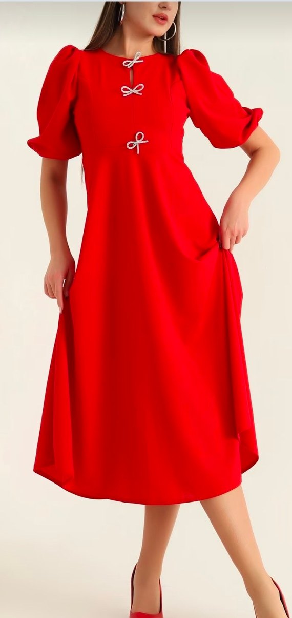 Kırmızı V Yakalı Uzun Drapeli Elbise - Görsel 2