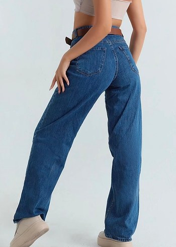 Gri Kemerli Geniş Kesim Mavi Kot Pantolon - Görsel 2