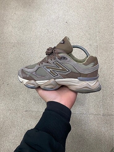 New balance 9060