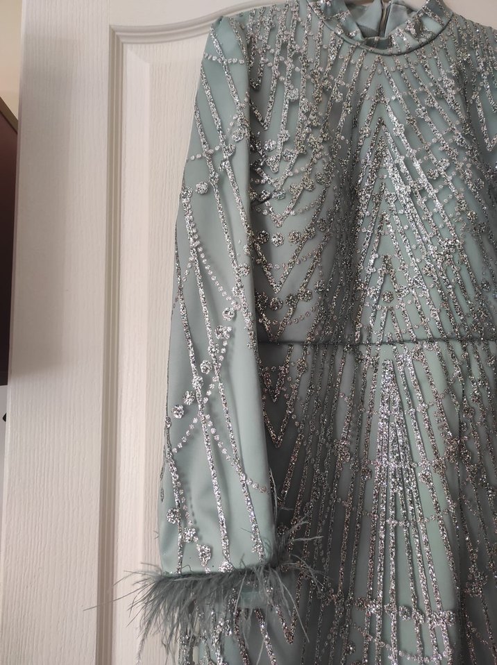 İşlemeli Uzun Kollu Abiye Elbise - Görsel 2