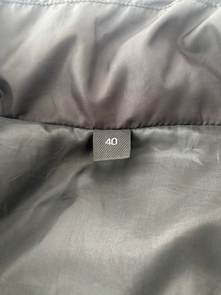 Siyah Uzun Kollu Kadın Kışlık Mont - Görsel 3