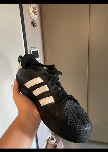 Adidas Siyah Adidas Superstar Sneakers
