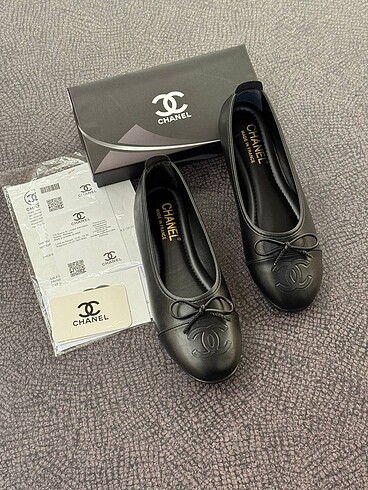 Chanel Siyah Babet