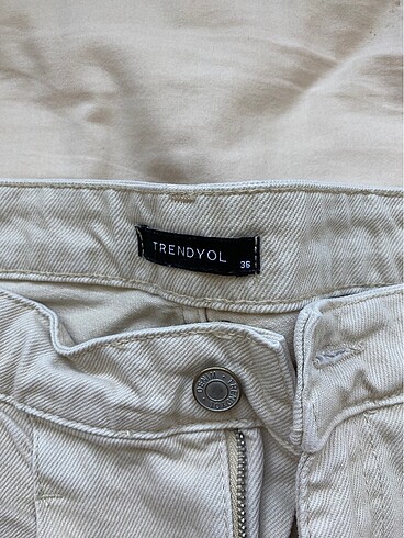 Trendyol & Milla mini etek