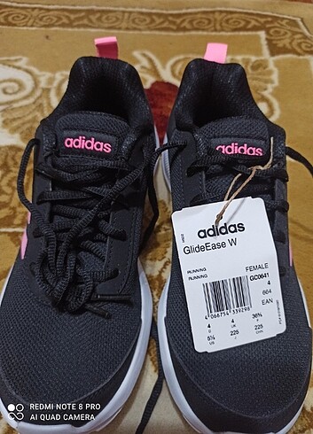 Adidas Spor ayakkabı 