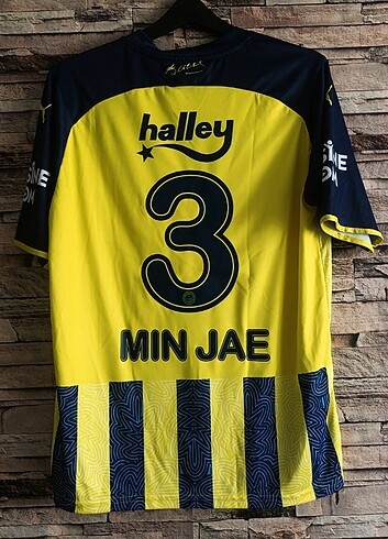 Fenerbahçe 21/22 Sezonu Kim Min Jae Forması 
