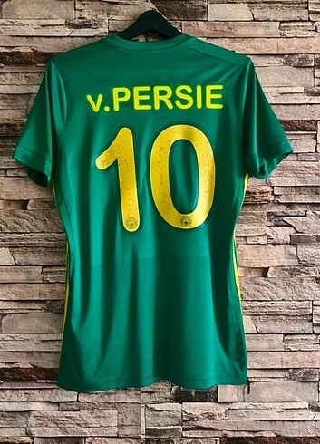 17/18 Sezonu Orjinal Robin Van Persie Forması