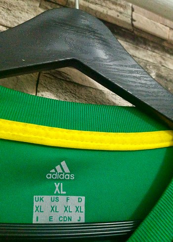 Fenerbahçe 17-18 Sezonu Janssen Forması - Görsel 4