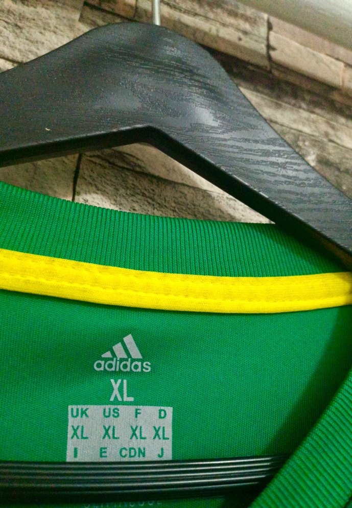 Fenerbahçe 17-18 Sezonu Janssen Forması - Görsel 4