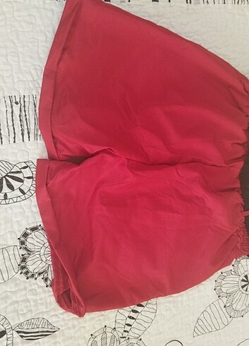 l Beden kırmızı Renk Kırmızı short kırmızı ustle takım ıster tek al ıster altı ustlu