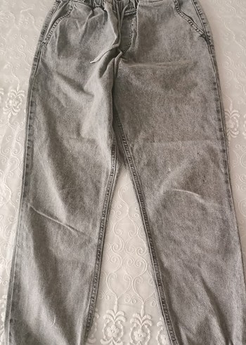 Gri Oversize Kesim Denim Pantolon