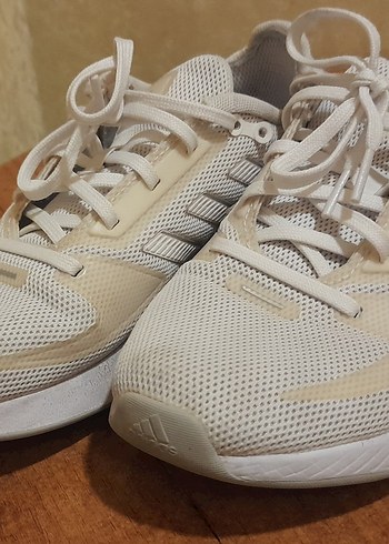 39 Beden beyaz Renk Adidas orijinal unisex