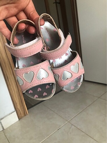 Flo Ayakkabı Kız bebek yazlık sandalet