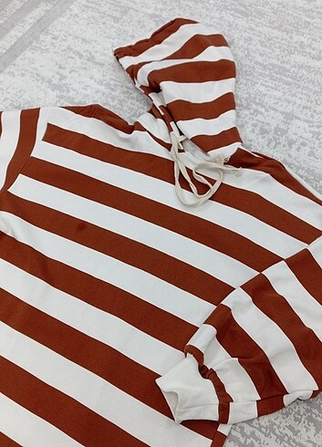 Ürün sadece bı kere giyildi , temizdir - Görsel 2