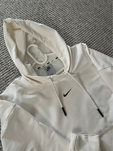 Nike sweat