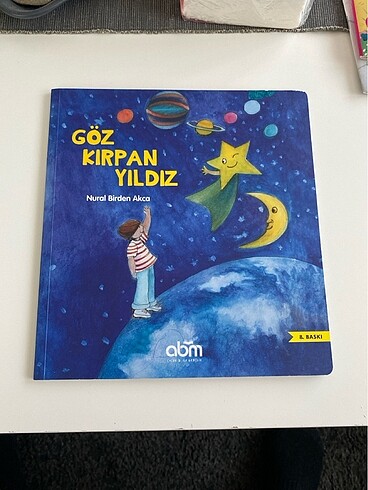 Göz Kırpan Yıldız Kitap