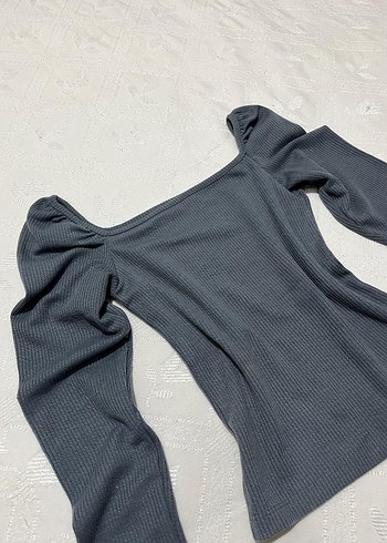 Gri Kare Yaka Uzun Kollu Kadın Bluz - Görsel 2