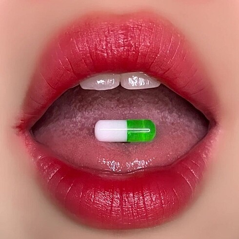 Hap dil piercing - Görsel 6