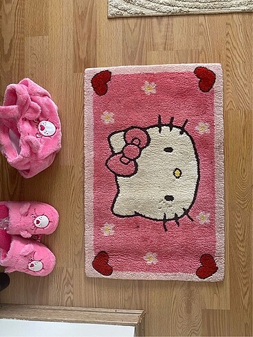 Beden Hello kitty halı