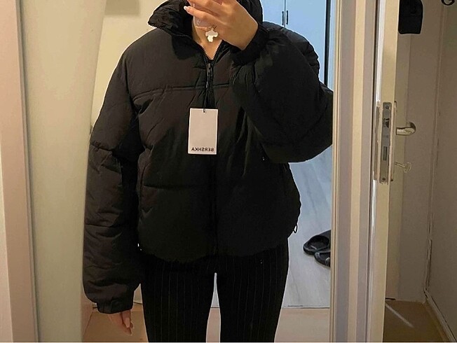 Bershka yeni etiketli mont