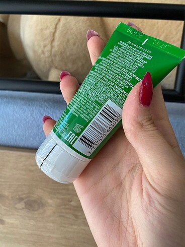 Beden Vichy yağlı ciltler için temizleme jeli