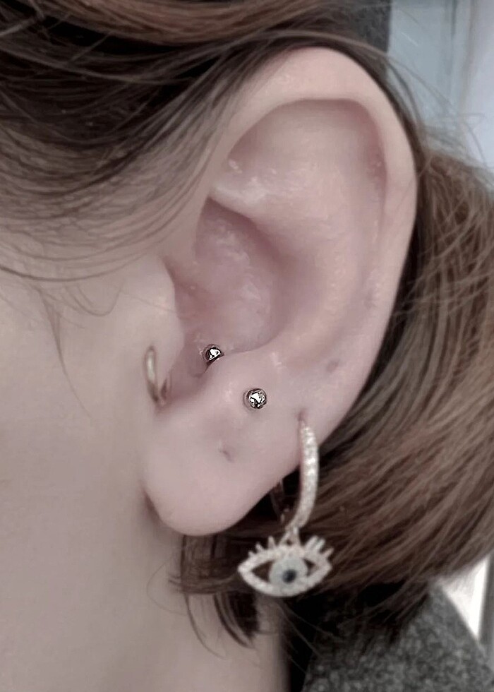 Titanyum kaş piercing - Görsel 3