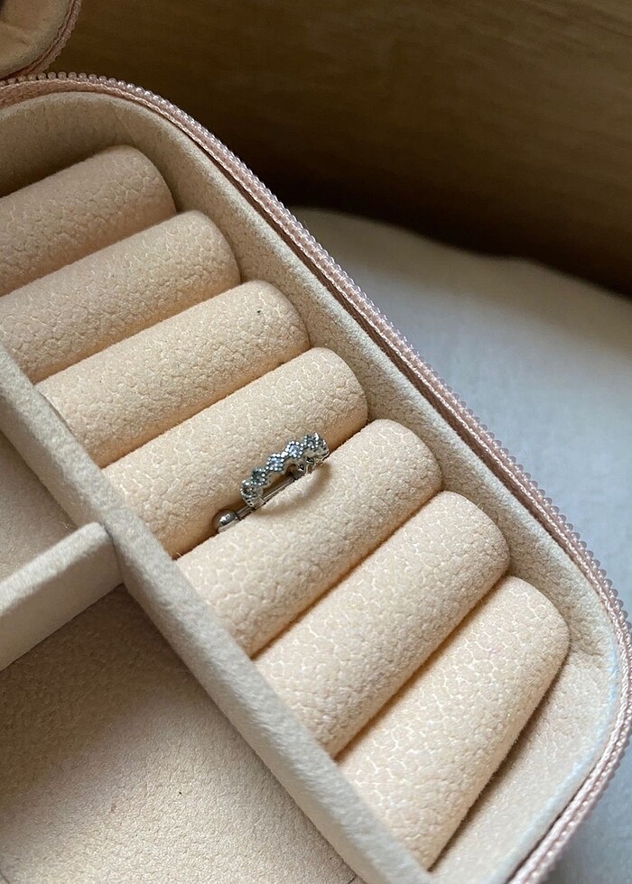 Titanyum kıkırdan piercing - Görsel 2