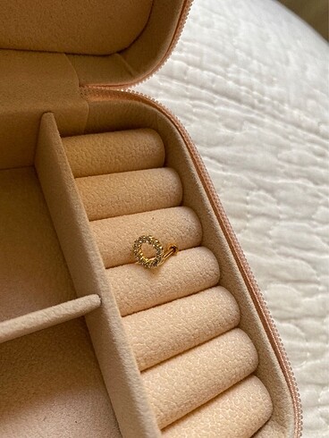 Titanyum tragus piercing - Görsel 4