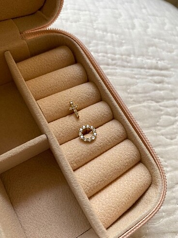 Titanyum tragus piercing - Görsel 3